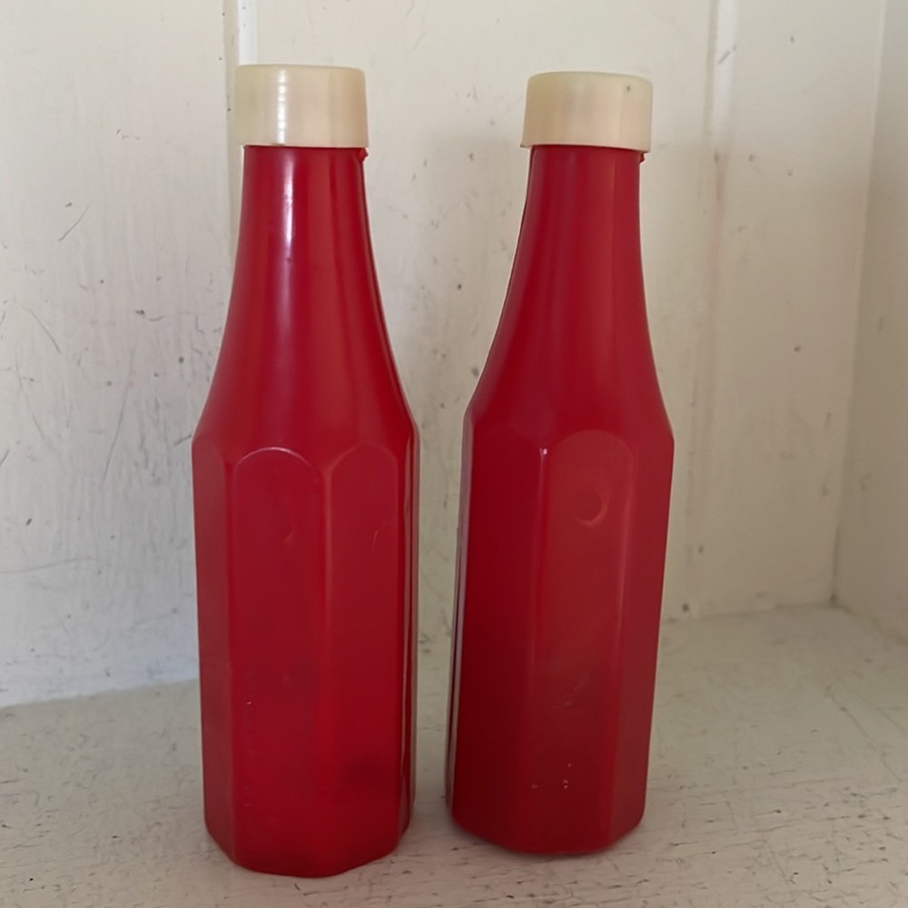 Vintage red Heinz salt & pepper shakers. - Picture 3 of 6